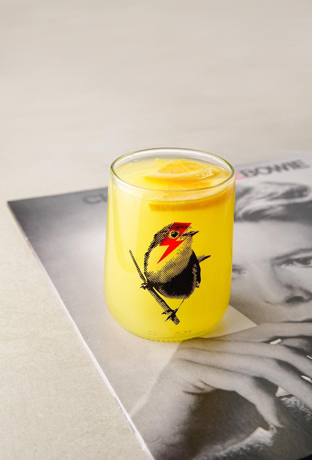 Bird glass david bowie photo Upcycled glass with bird artwork from artist Mayte Oliva on David Bowie photo