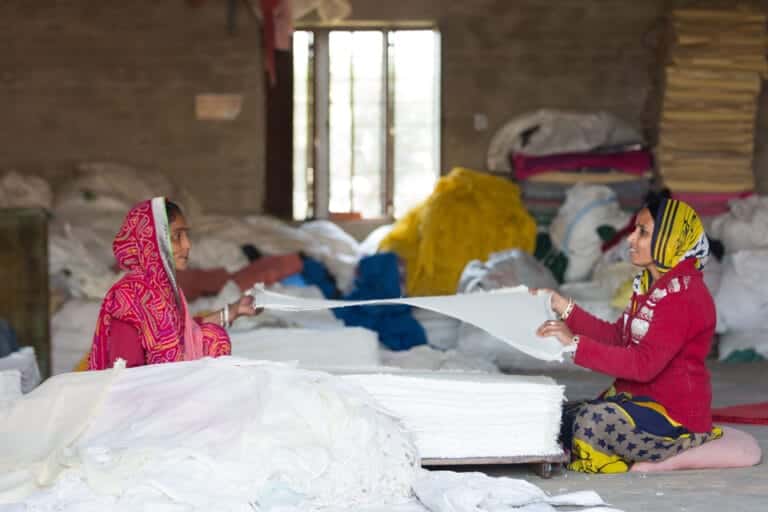 handmade notebooks providing dignified work to women in India